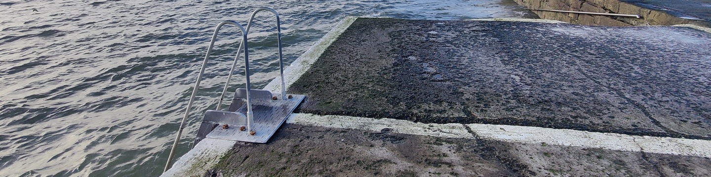 half moon bathing spot